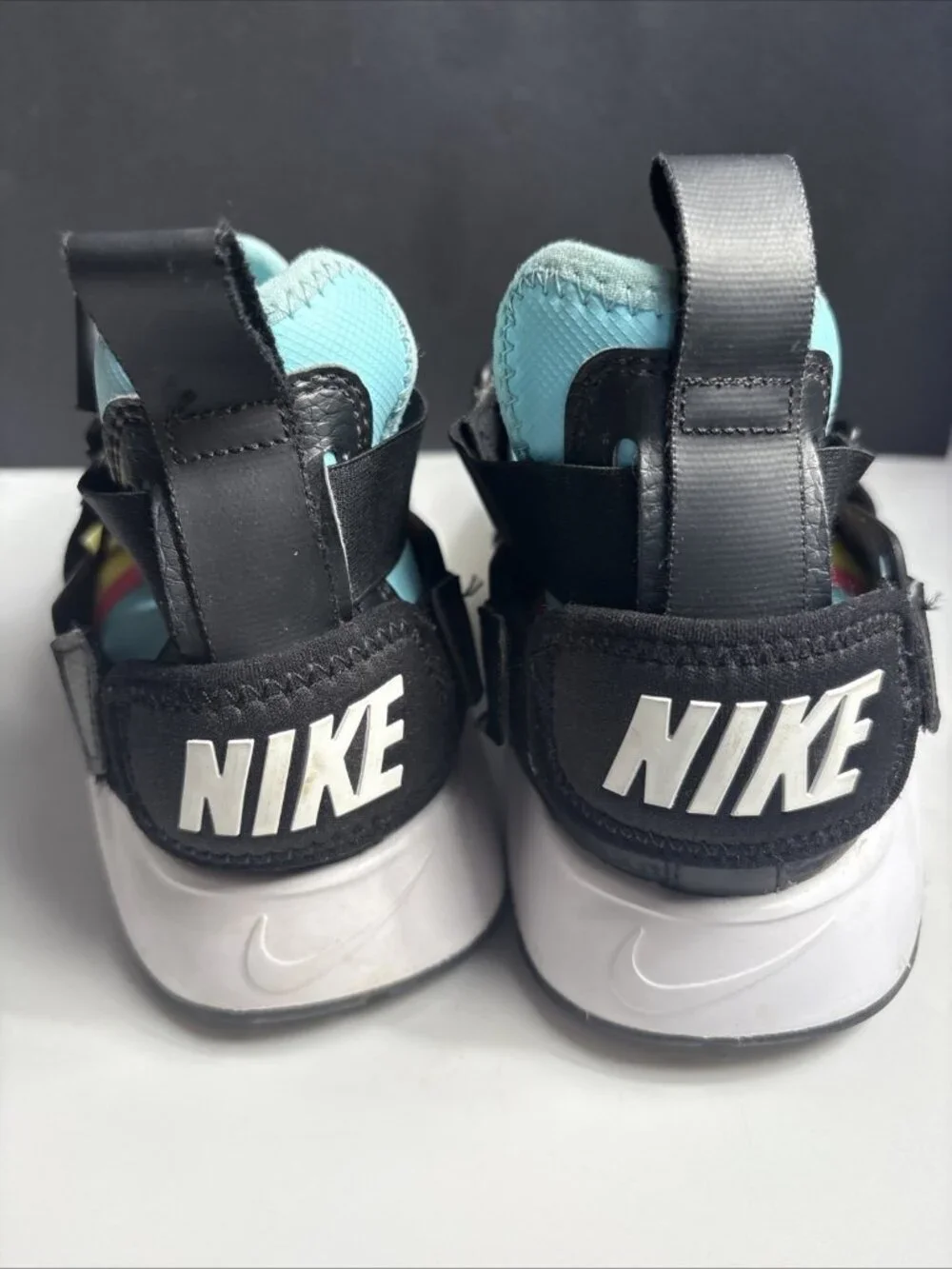 Nike Huarache City Mars  Sz 5Y Multi Colors